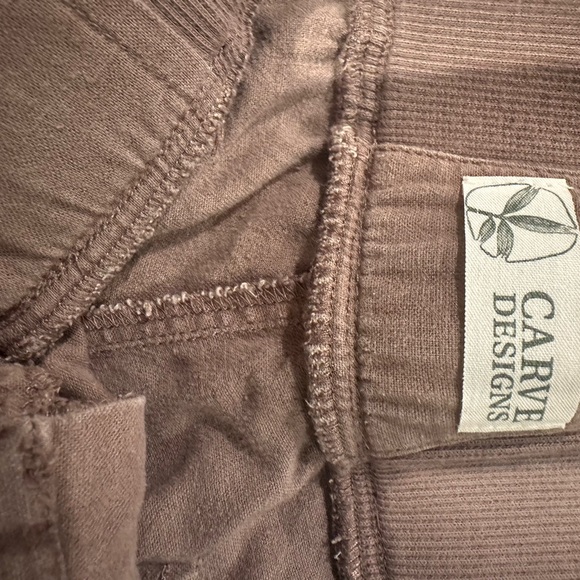 Carve Designs linen shorts - Picture 4 of 4